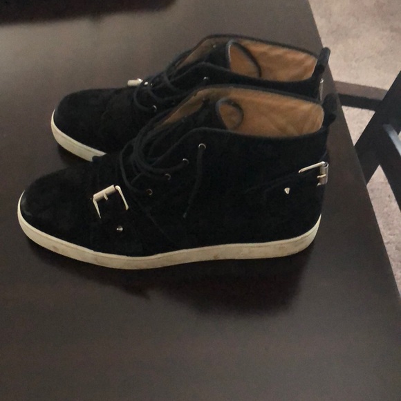 christian louboutins - Picture 4 of 6